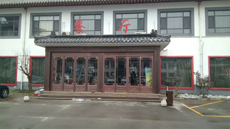 泰安国铁大酒店,斯纳昂自动门,斯纳昂感应门,斯纳昂旋转门